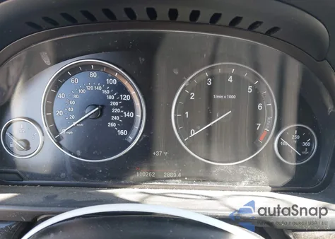 2015 BMW 528I xDrive z USA, uszkodzony, nr VIN WBA5A7C5XFD623899